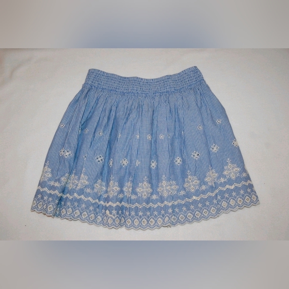 Ariat Women Flirty Blue Pinstriped Cotton Chambry Skirt Cowgirl Crochet Eyelet